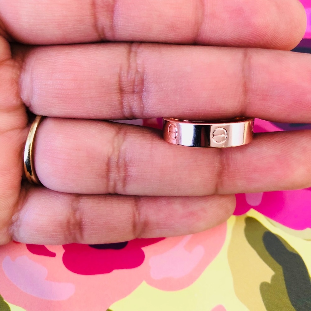 ❤️Only 1 left ❤️Rose gold ring